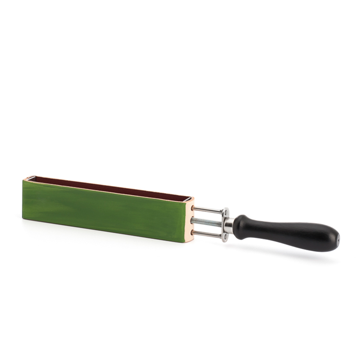 muhle-strop-tool-angled